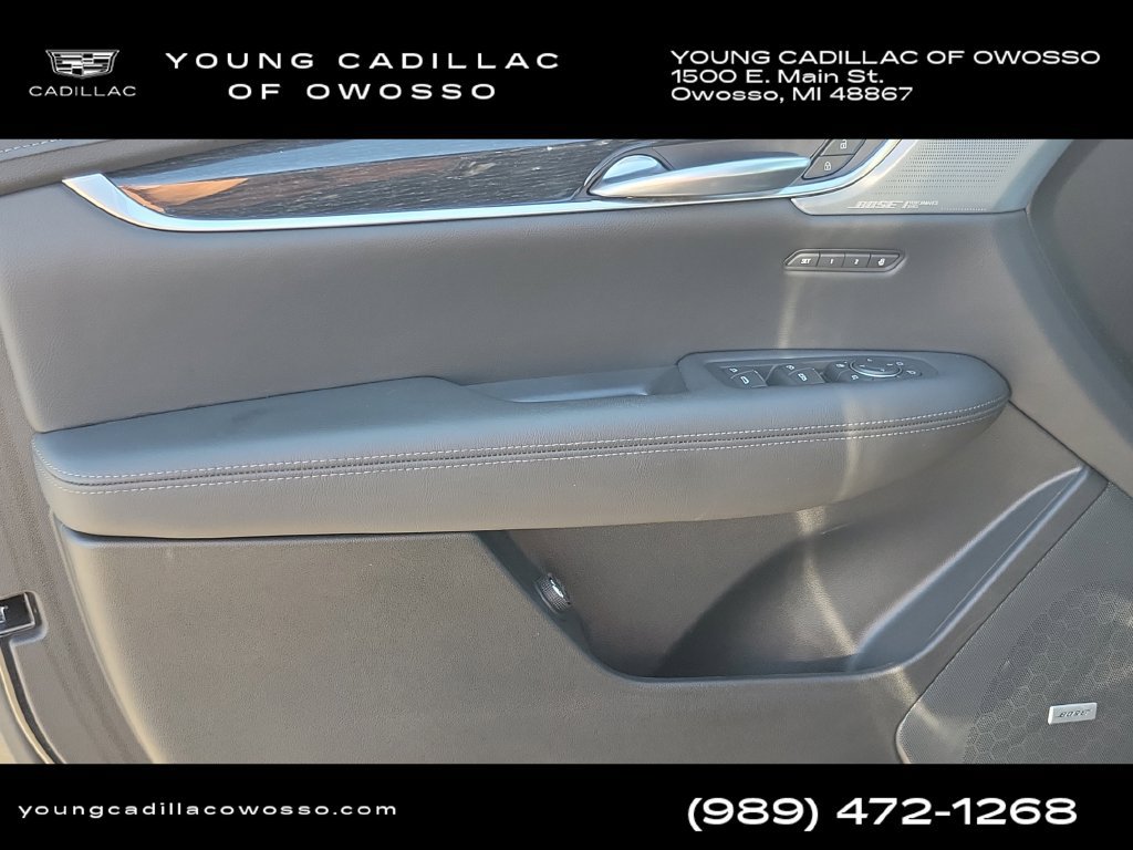Used 2024 Cadillac XT5 Premium Luxury w/ LPO, Floor Liner Package AWD/4WD image 24