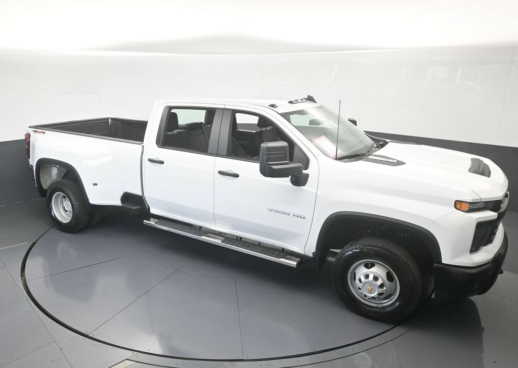 Used 2026 Chevrolet Silverado 3500 W/T AWD/4WD image 49