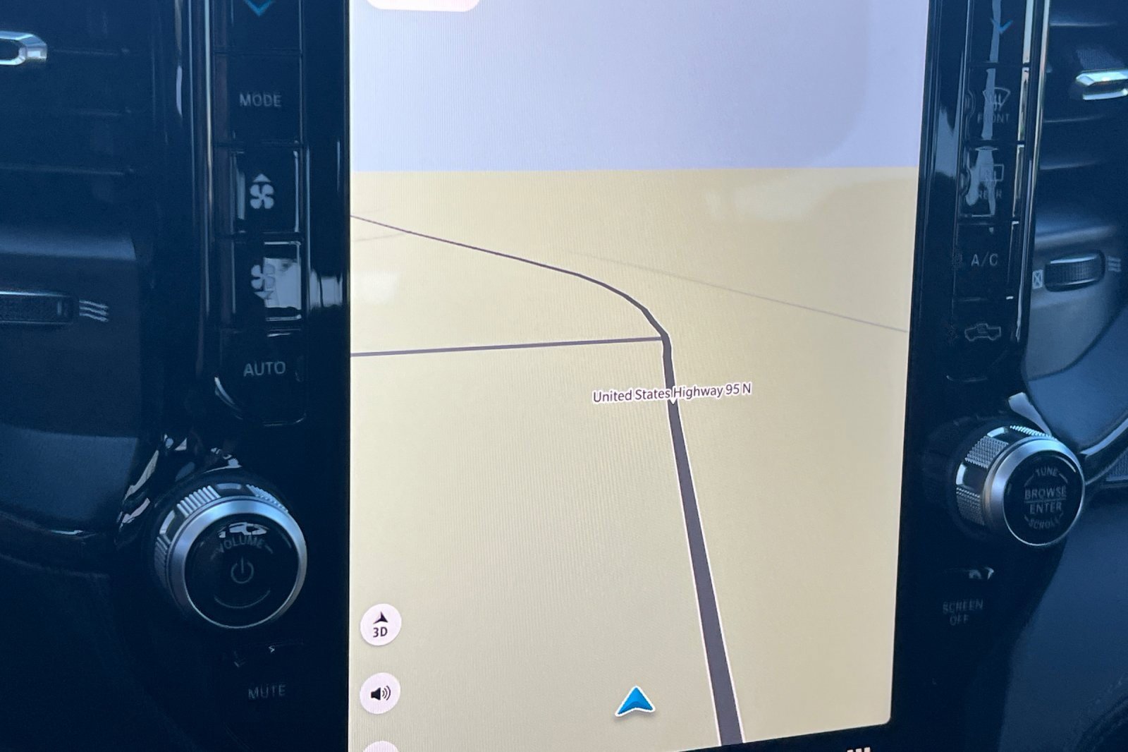 Used 2022 RAM 3500 Limited image 18