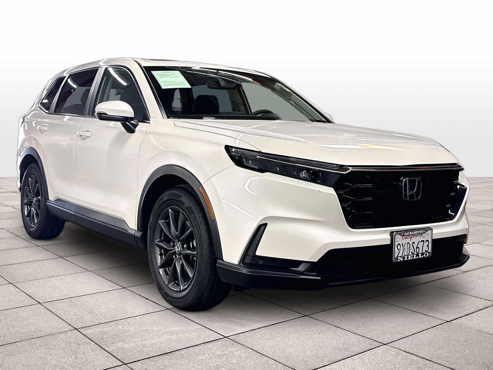 Used 2026 Honda CR-V EX-L image 2