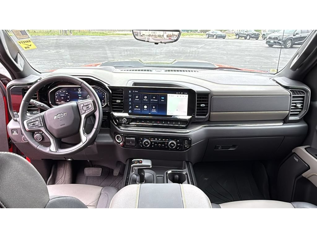 Used 2025 Chevrolet Silverado 1500 ZR2 w/ Technology Package AWD/4WD image 32