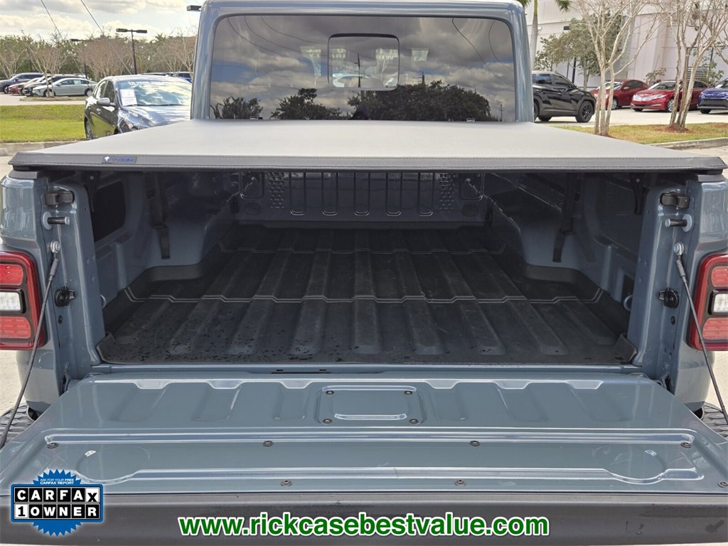 Used 2025 Jeep Gladiator Rubicon w/ Convenience Group image 15