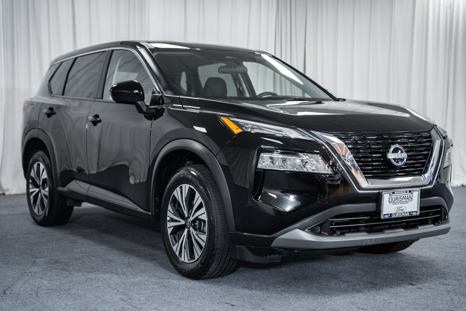 Used 2023 Nissan Rogue SV AWD/4WD image 1