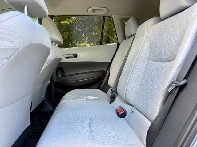 Used 2025 Toyota Corolla Cross L FWD image 25