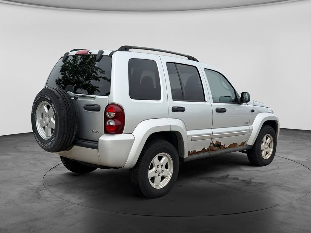Used 2006 Jeep Liberty Sport AWD/4WD image 10