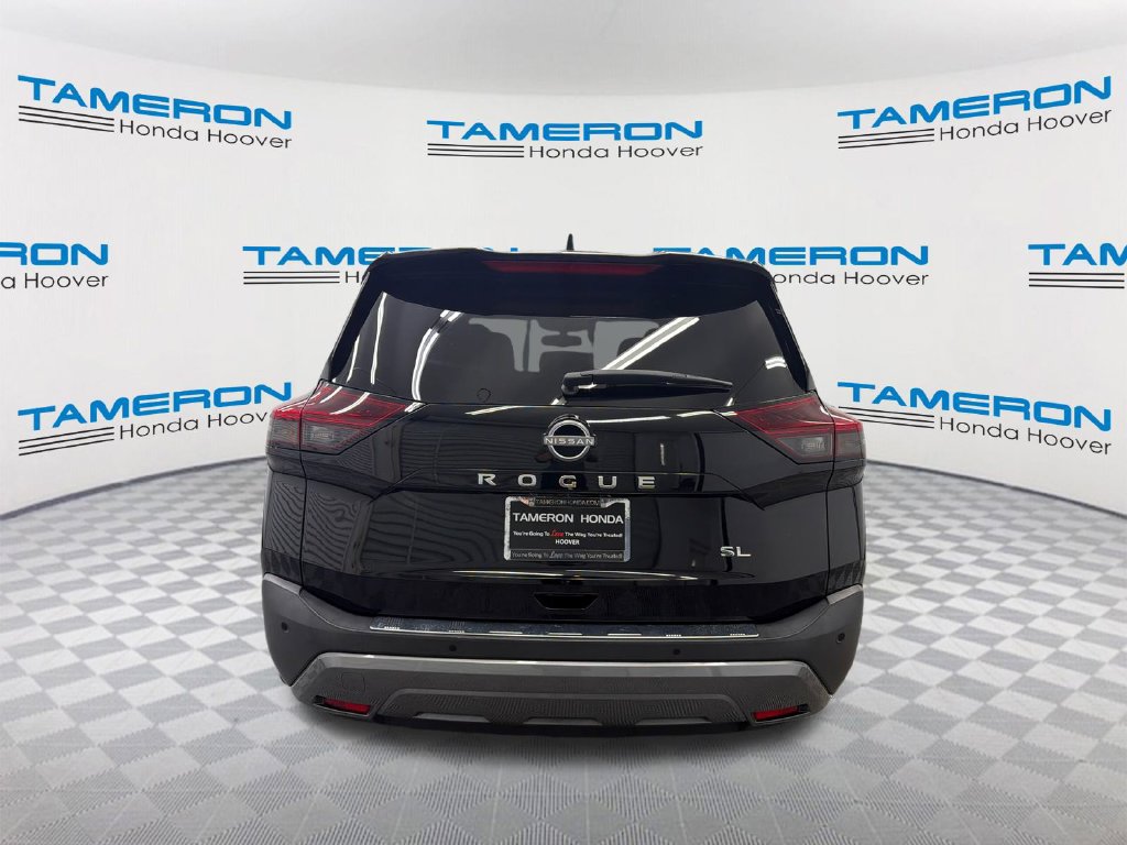 Used 2023 Nissan Rogue SL w/ SL Premium Package FWD image 4