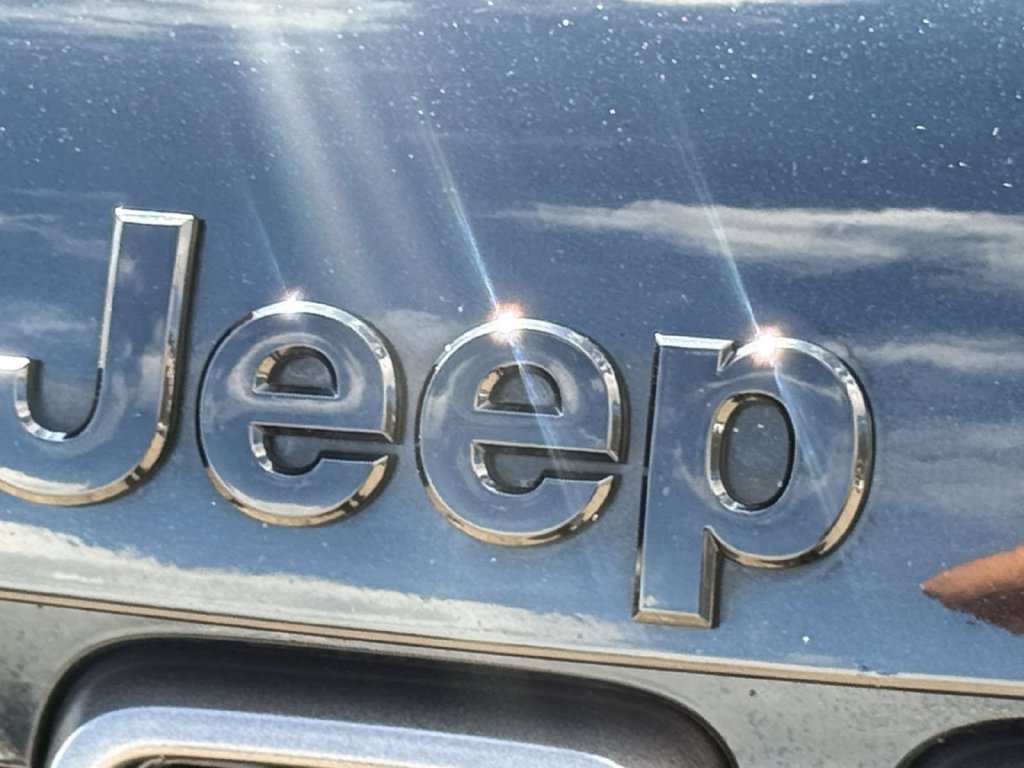 Used 2021 Jeep Grand Cherokee Limited X AWD/4WD image 9