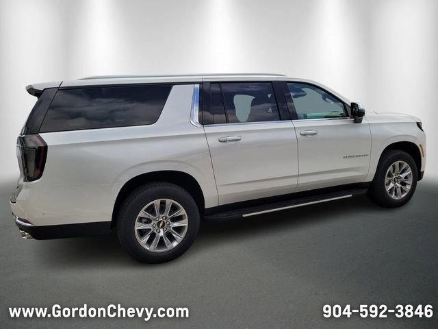 New 2025 Chevrolet Suburban Premier image 7