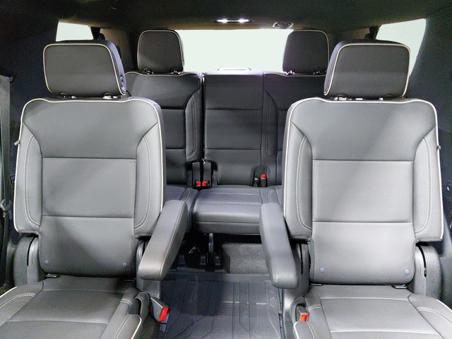 Certified 2024 Chevrolet Tahoe Premier w/ Premium Package AWD/4WD image 22