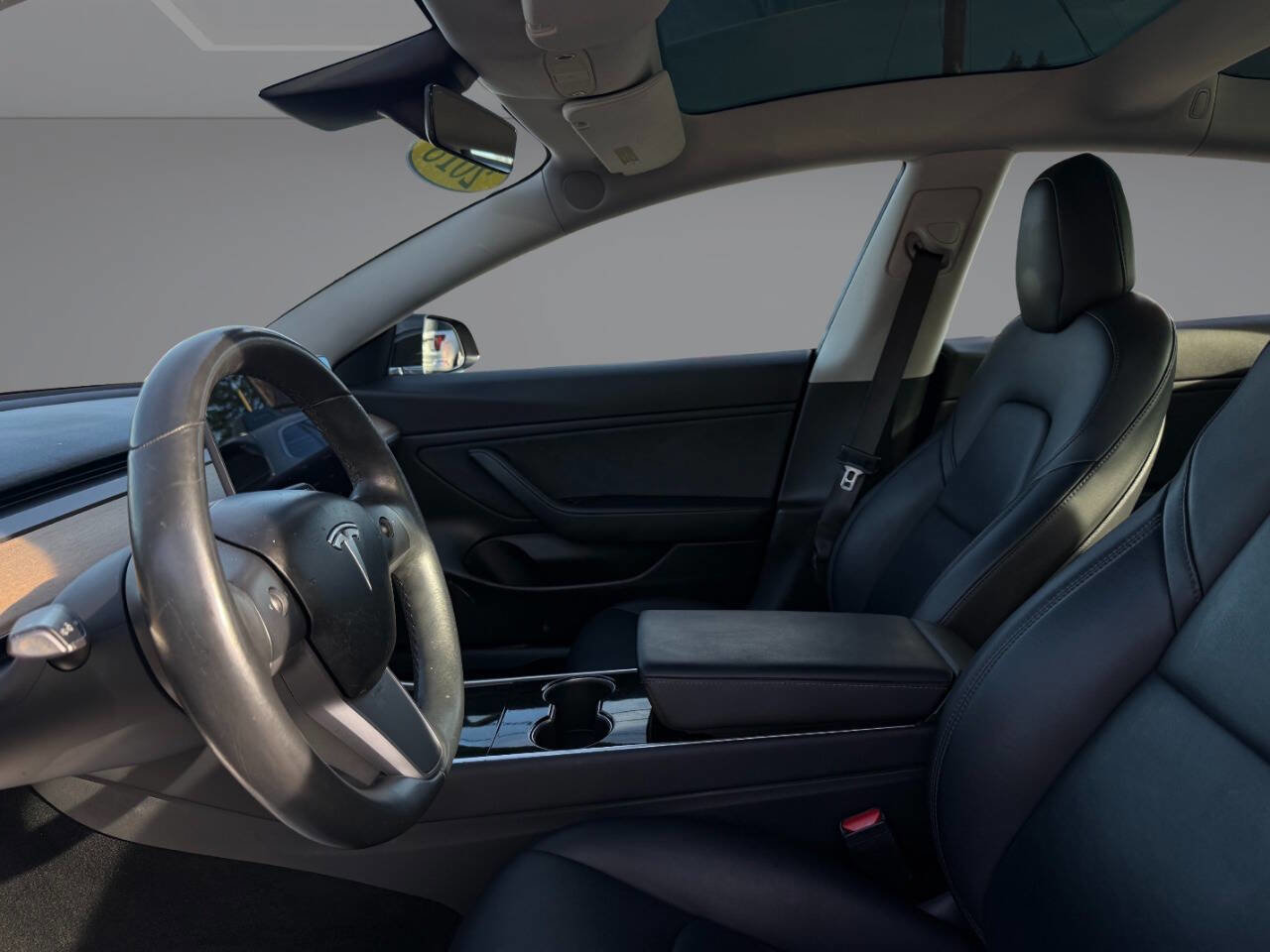 Used 2018 Tesla Model 3 Long Range image 10