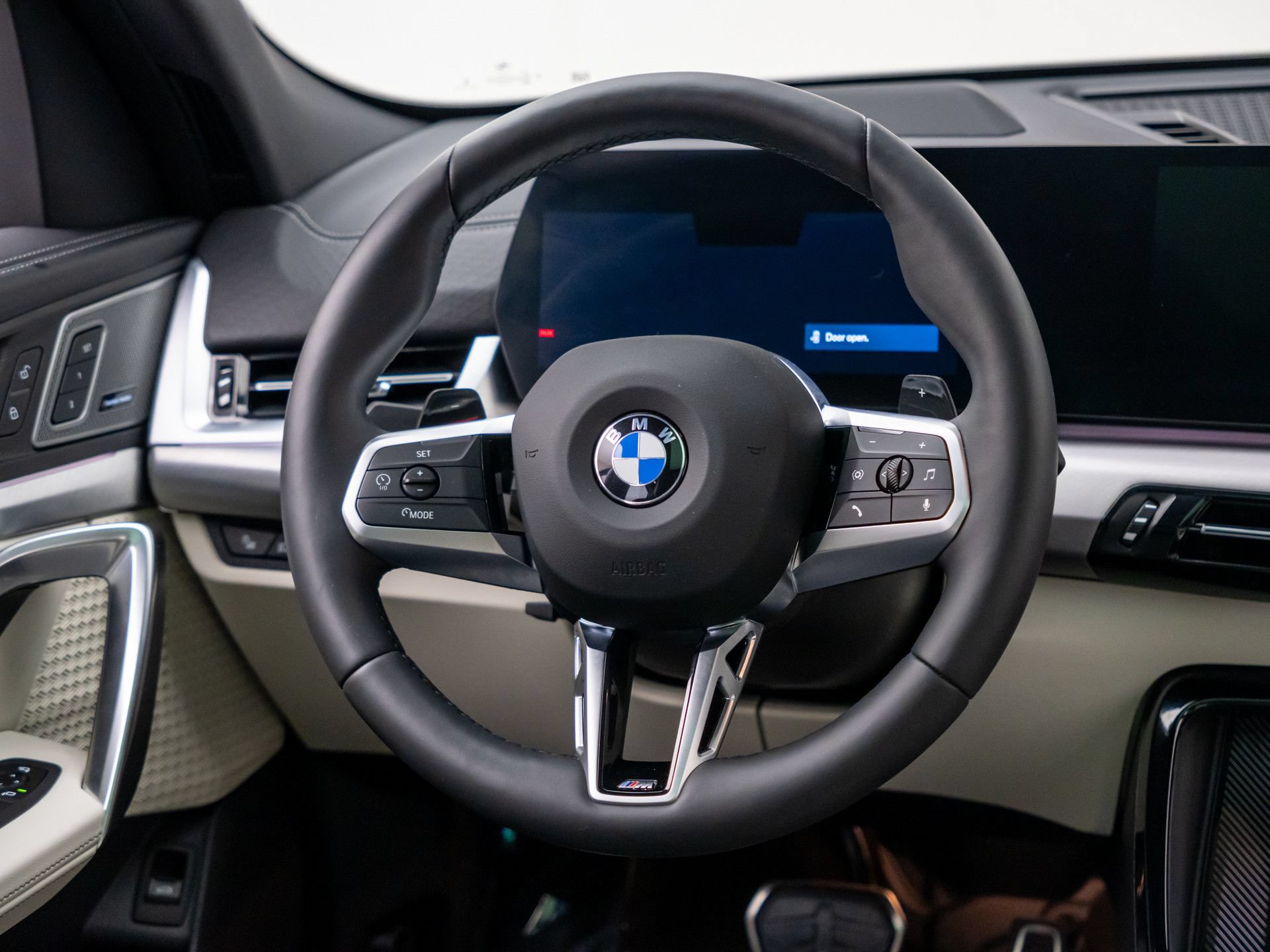 Certified 2026 BMW X2 xDrive28i w/ Technology Package AWD/4WD image 11