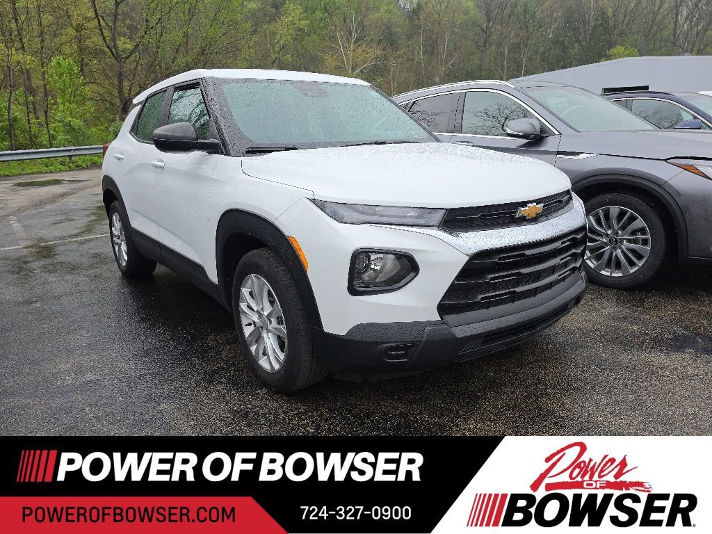 Used 2023 Chevrolet TrailBlazer LS FWD image 3