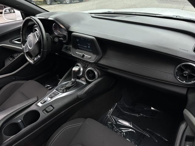 Used 2018 Chevrolet Camaro LT image 15