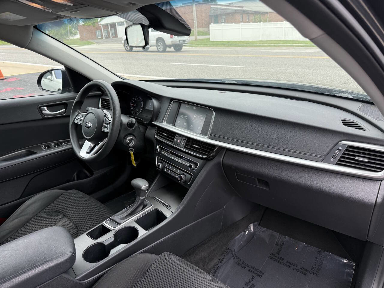 Used 2019 Kia Optima LX FWD image 11