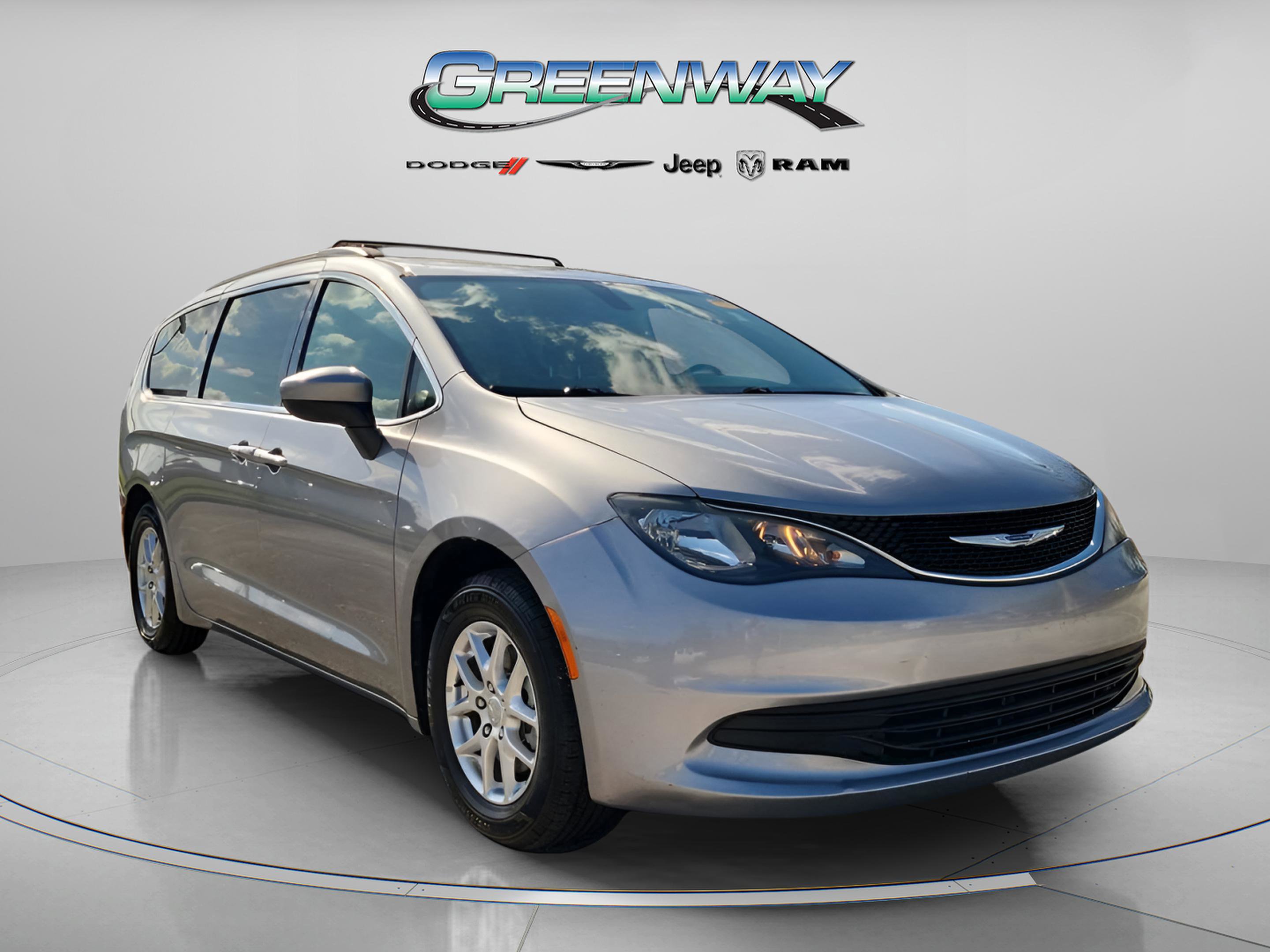 Used 2020 Chrysler Voyager Lxi