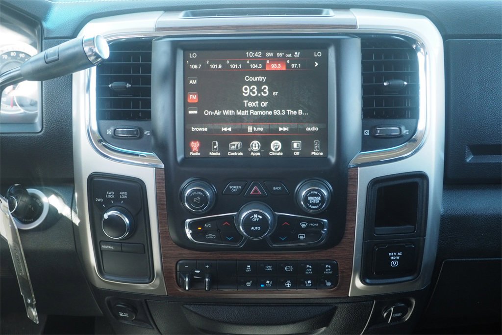 Used 2016 RAM 2500 Laramie image 17