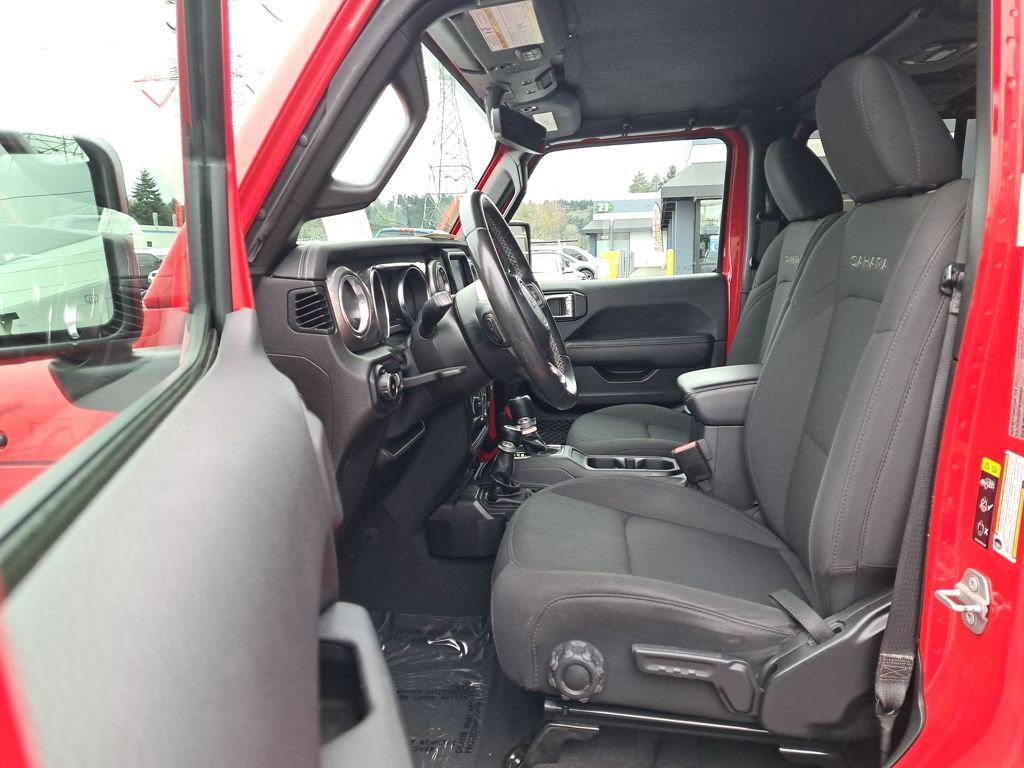 Used 2021 Jeep Wrangler Unlimited Sahara w/ Uconnect 4C Nav & Sound Group image 11