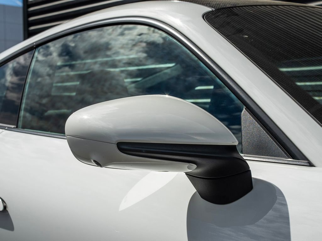Certified 2024 Porsche 911 Carrera GTS image 15
