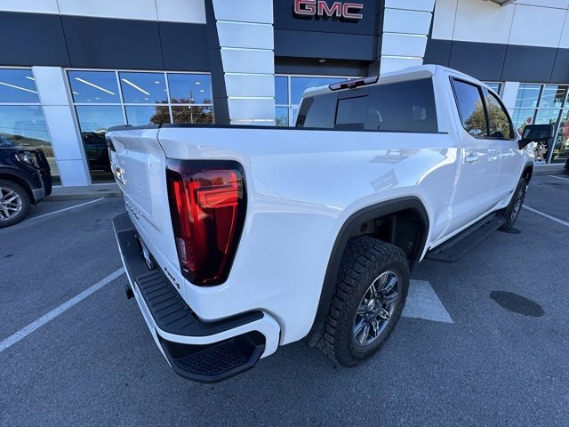 Used 2024 GMC Sierra 1500 AT4 w/ Technology Package image 6