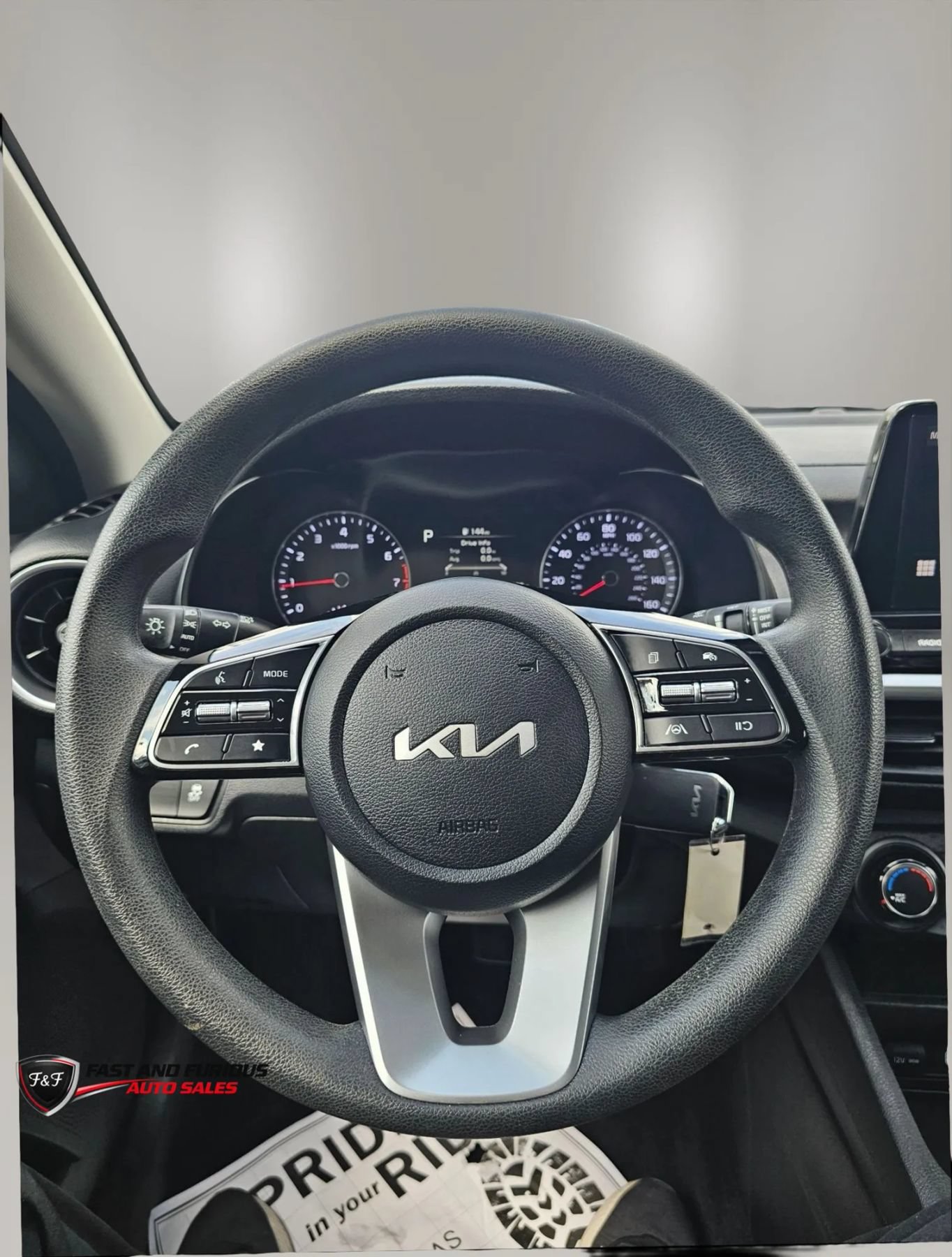 Used 2024 Kia Forte LXS FWD image 13