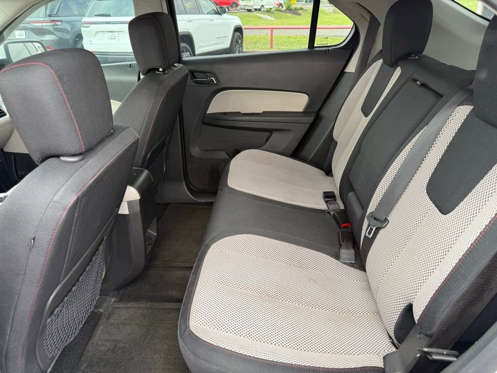 Used 2015 Chevrolet Equinox LT w/ Driver Convenience Package FWD image 11