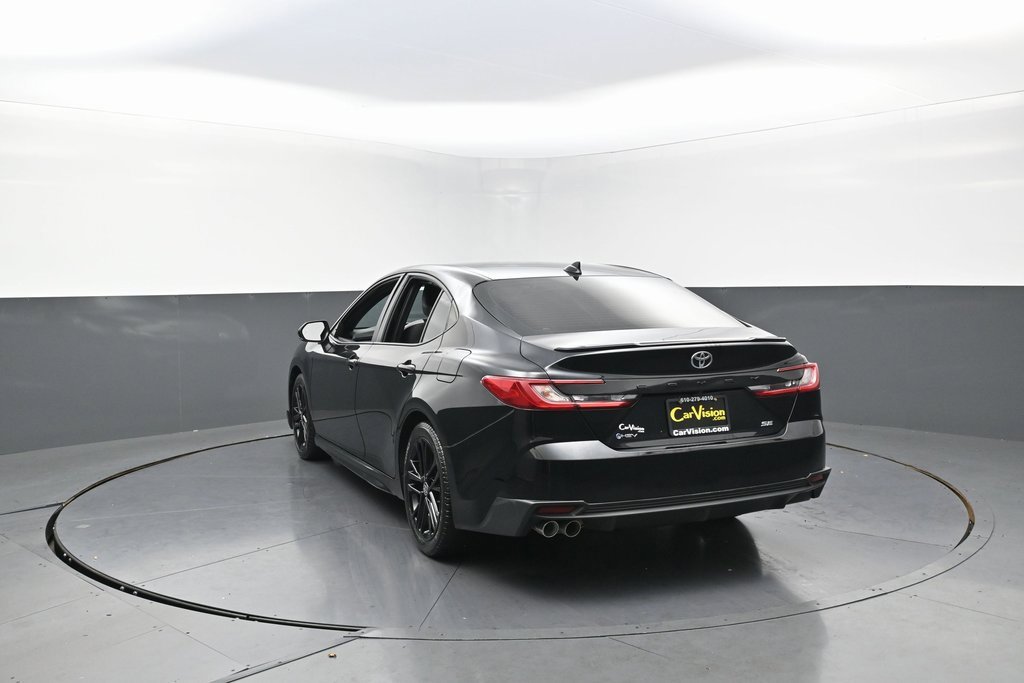 Used 2025 Toyota Camry SE image 49