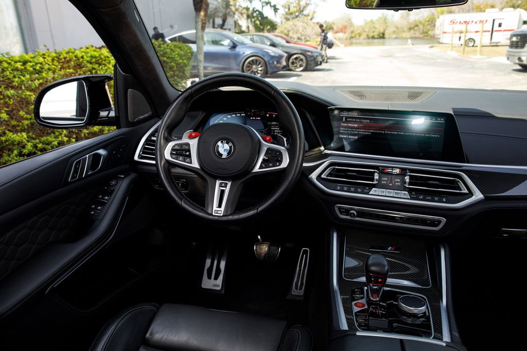 Used 2022 BMW X5 M w/ Competition Package 2 image 28