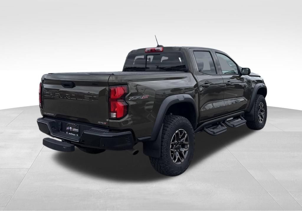 Used 2024 Chevrolet Colorado ZR2 w/ ZR2 Convenience Package III AWD/4WD image 33