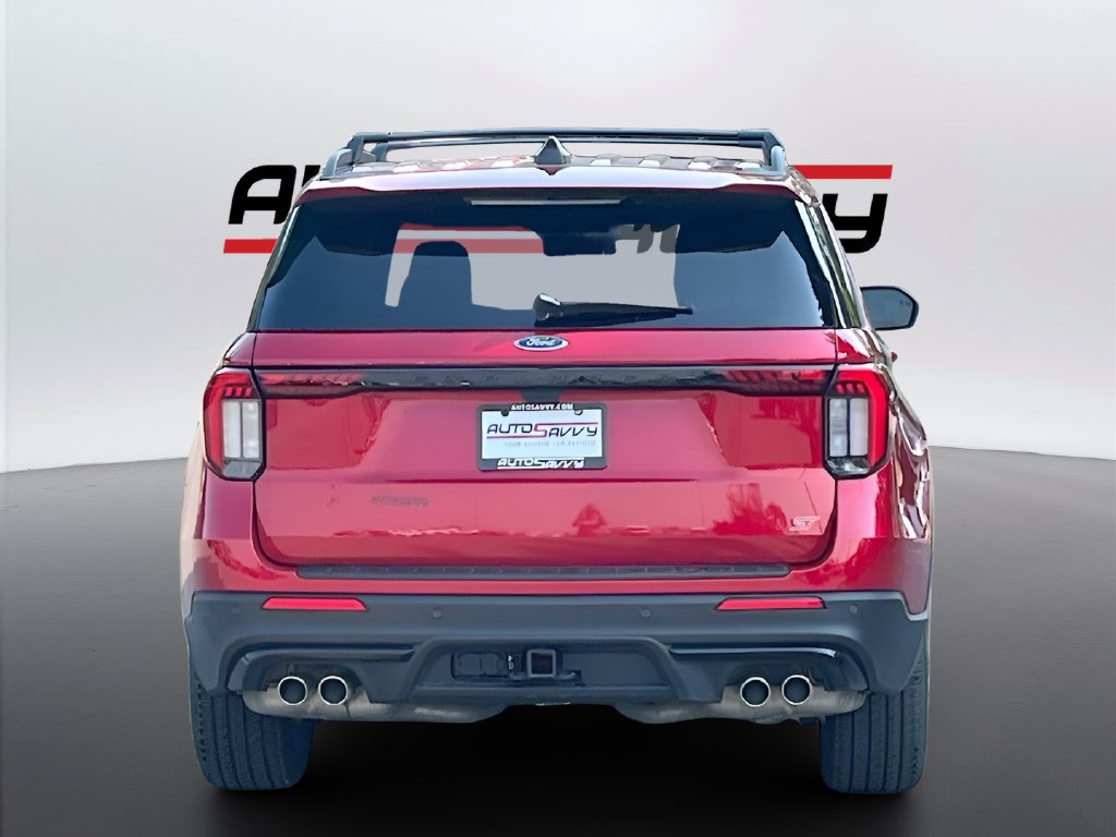 Used 2025 Ford Explorer ST AWD/4WD image 6