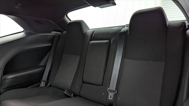 Used 2016 Dodge Challenger R/T image 16