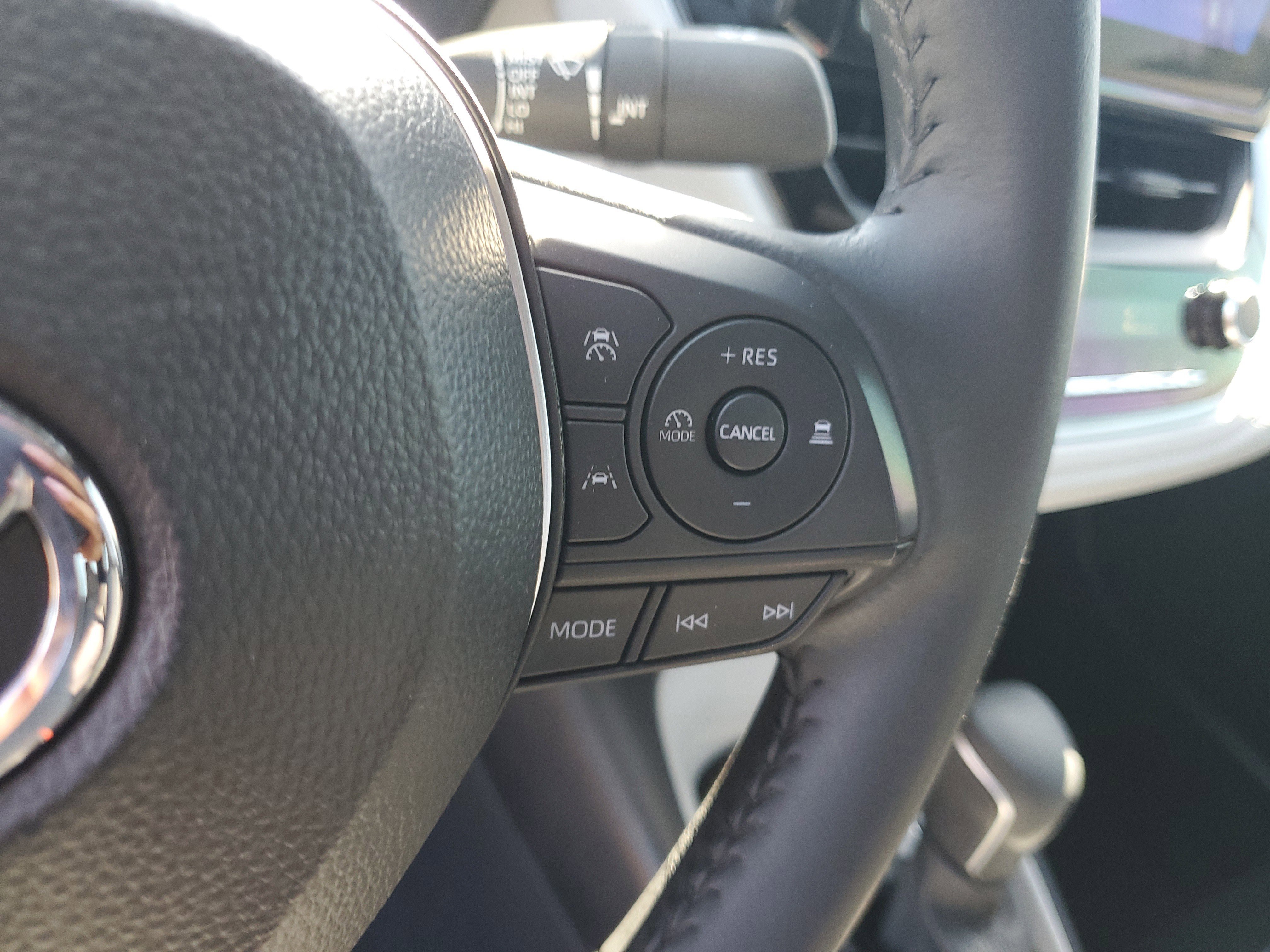 Used 2024 Toyota Corolla SE image 16