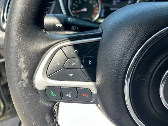 Used 2019 Jeep Compass Limited AWD/4WD image 16