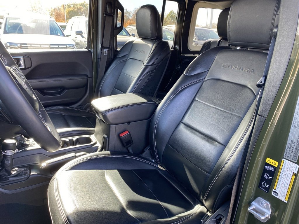 Used 2023 Jeep Wrangler Unlimited Sahara w/ Safety Group image 22