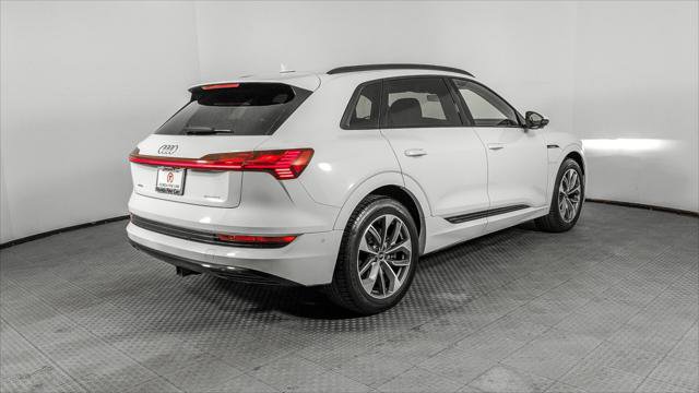 Used 2021 Audi e-tron Premium Plus w/ Premium Plus Package image 8