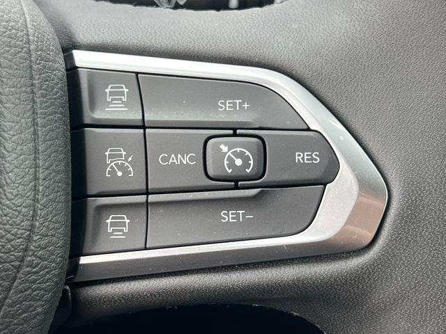Used 2026 Jeep Compass Limited AWD/4WD image 21