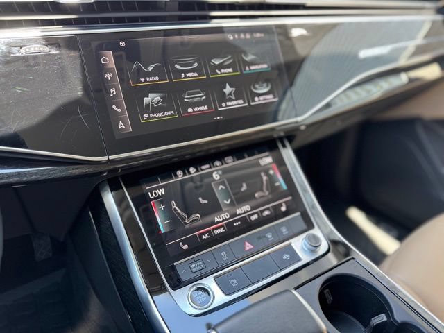 Certified 2023 Audi Q7 3.0T Premium w/ Towing Package AWD/4WD image 16