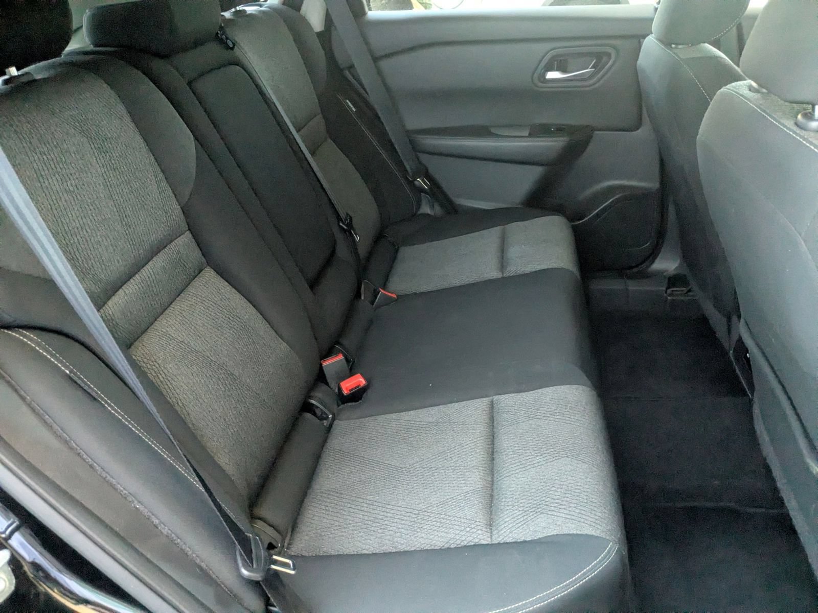 Used 2024 Nissan Rogue SV FWD image 21