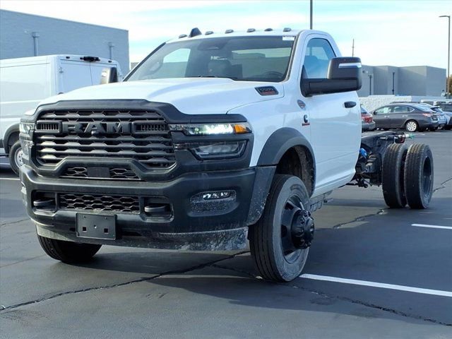 New 2026 RAM 5500 Tradesman image 2