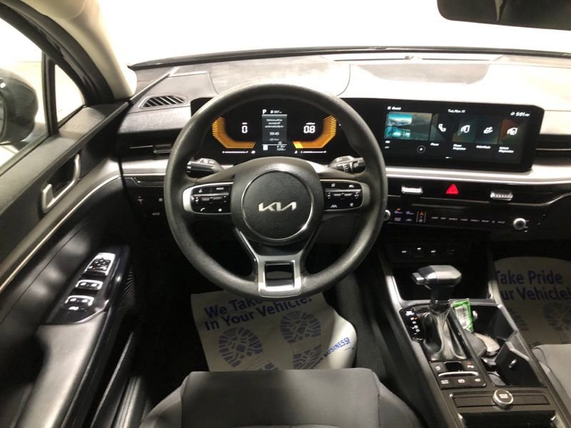 New 2025 Kia K5 LXS image 31
