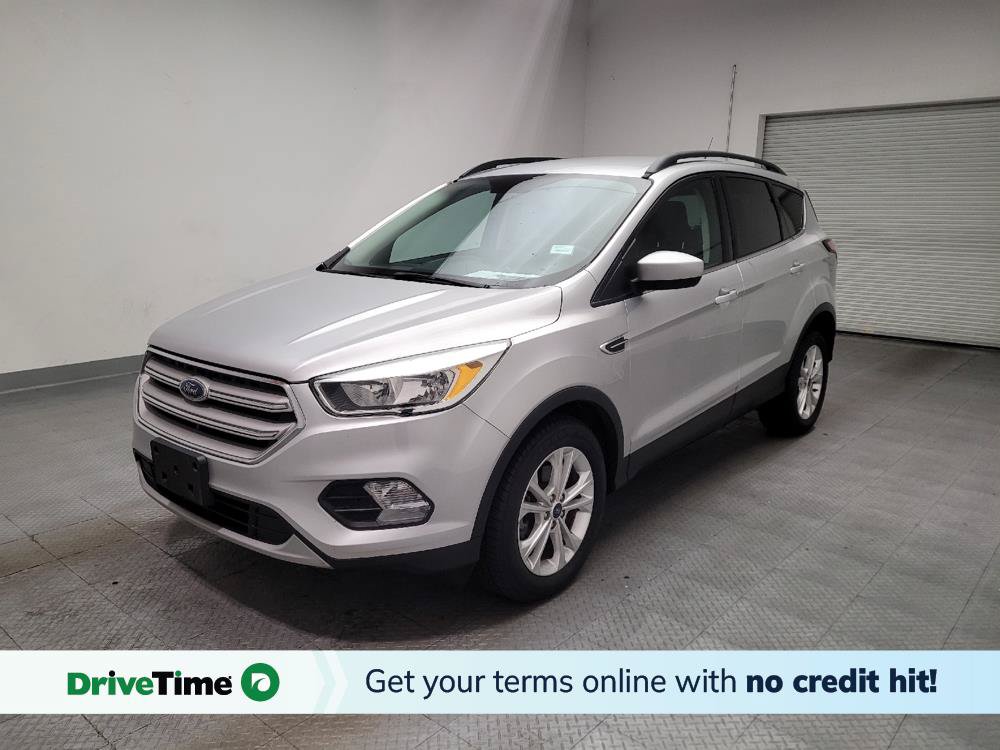 Used 2018 Ford Escape SE FWD image 1