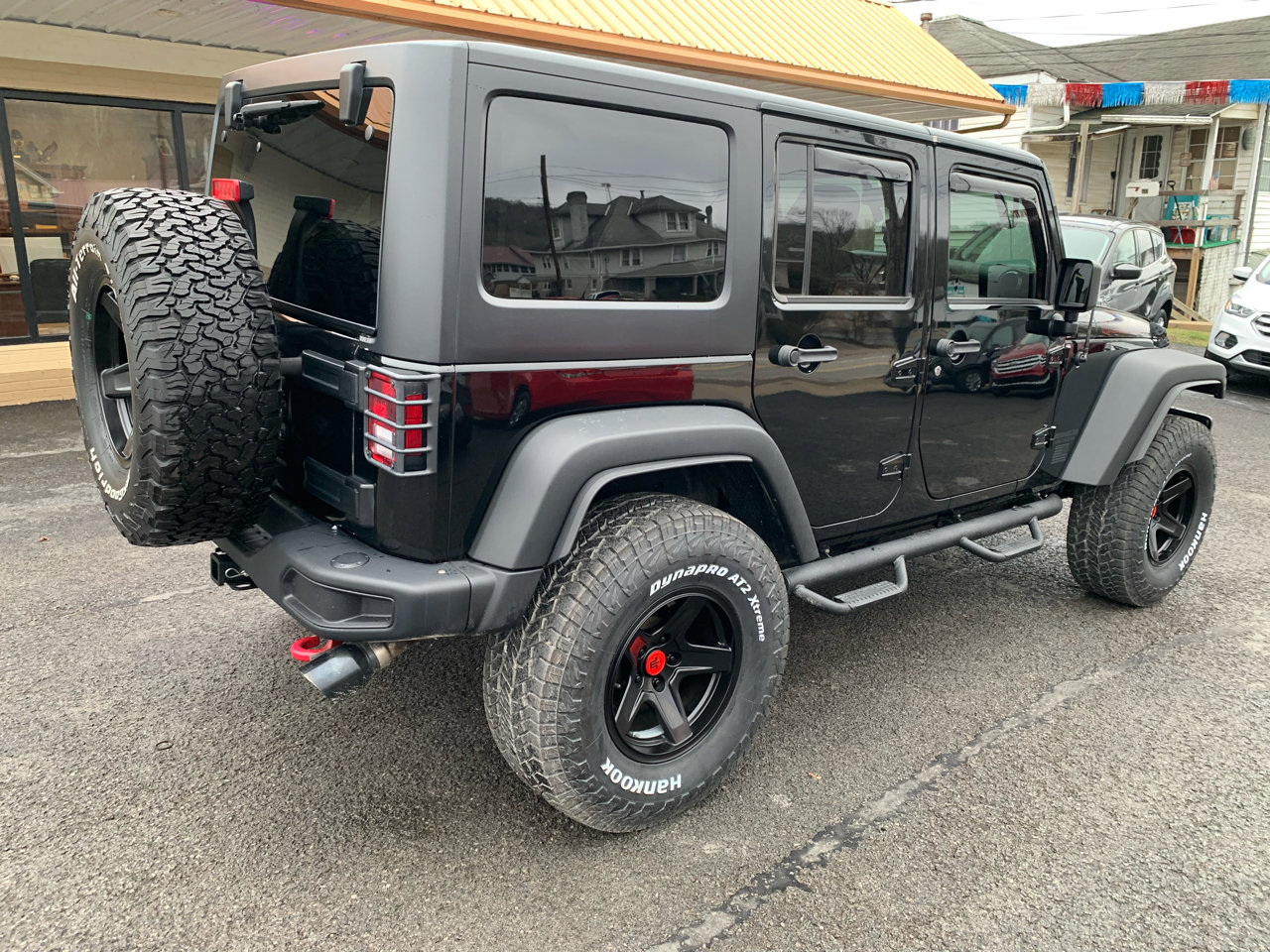 Used 2015 Jeep Wrangler Unlimited Rubicon image 5