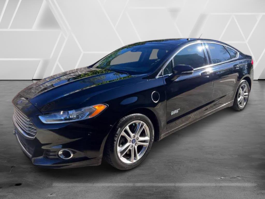 Used 2016 Ford Fusion Energi Titanium w/ Driver Assist Package image 2