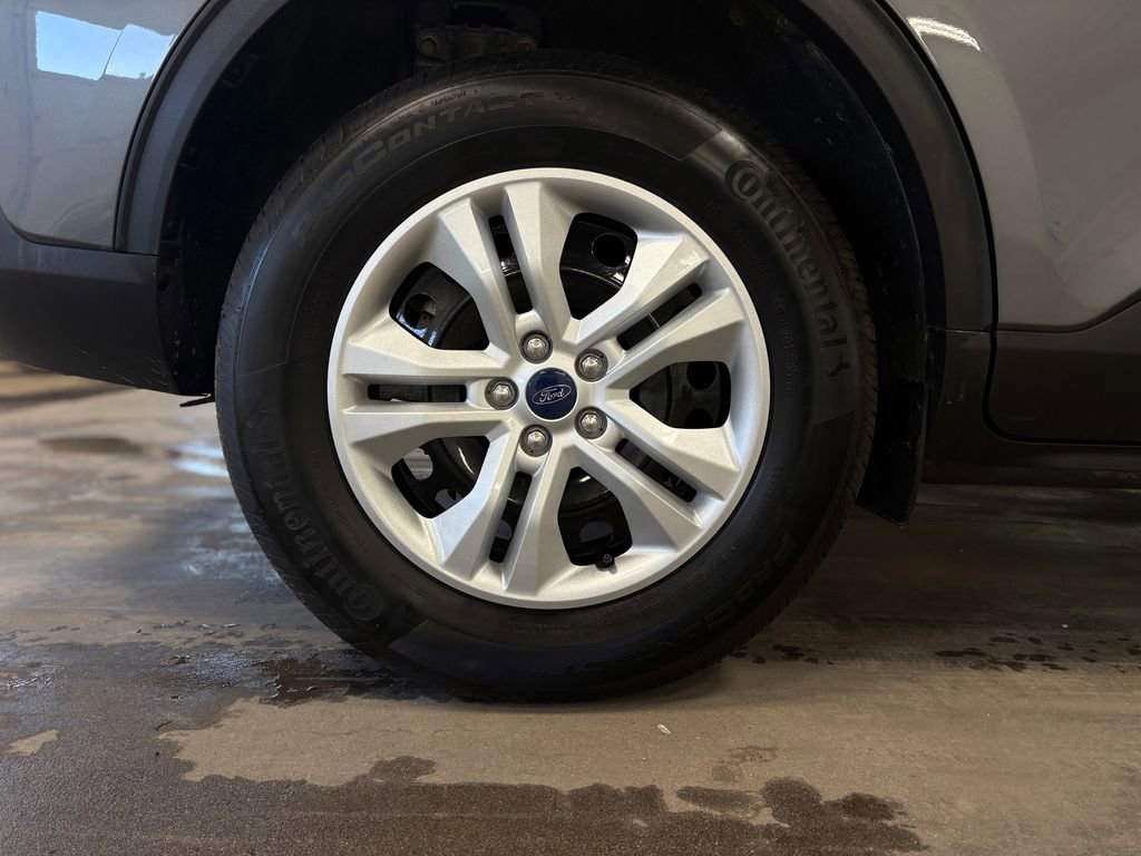 Used 2022 Ford Escape S image 35