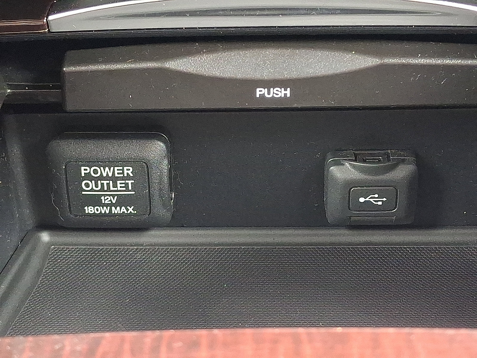 Used 2015 Acura TLX FWD image 25