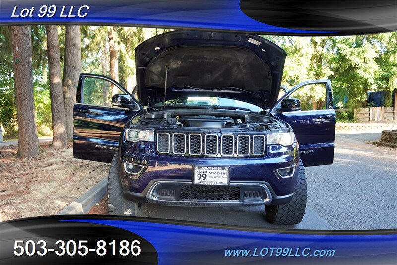Used 2018 Jeep Grand Cherokee Limited AWD/4WD image 30