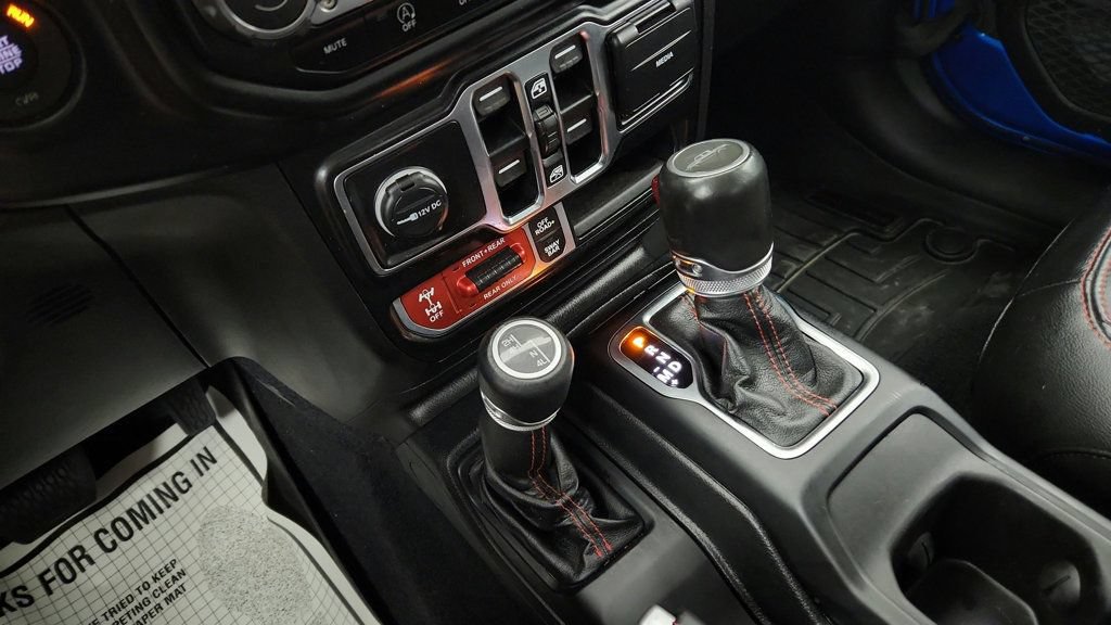 Used 2021 Jeep Gladiator Rubicon w/ LED Lighting Group AWD/4WD image 15