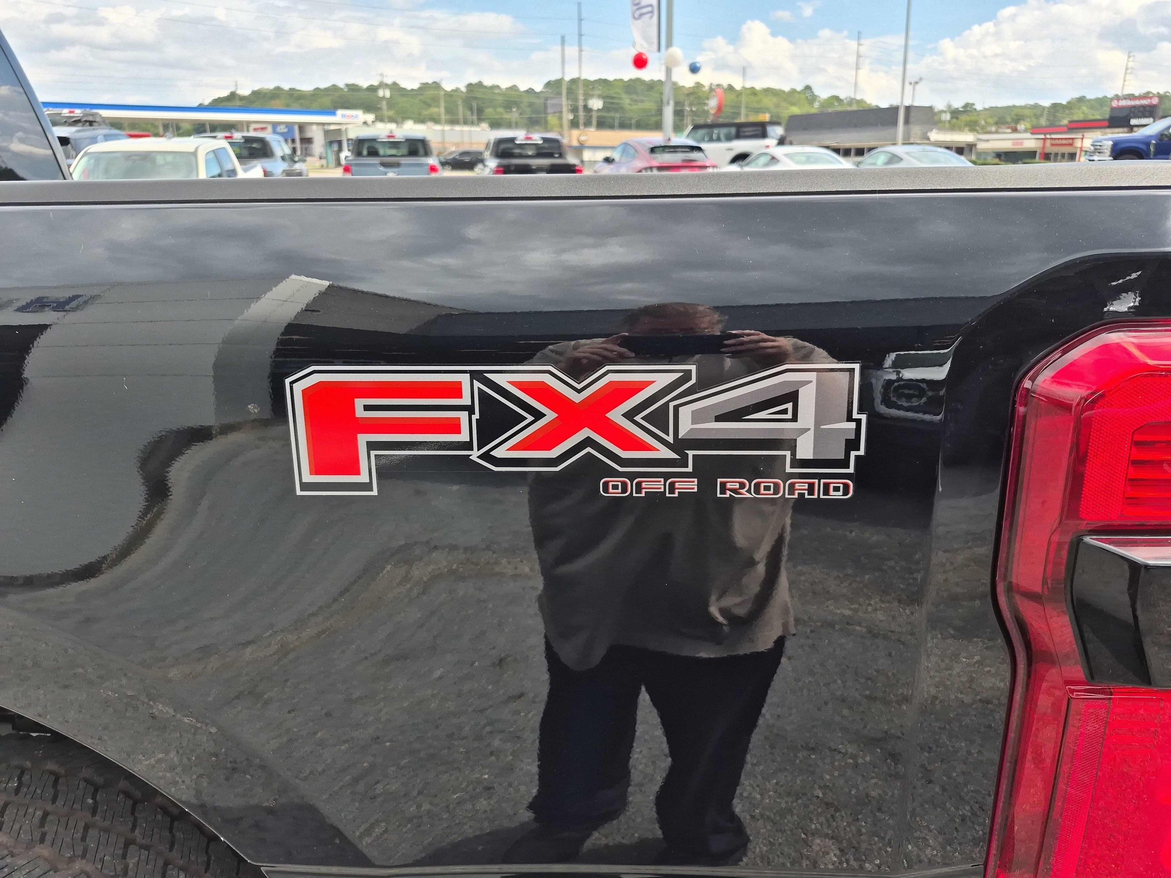 New 2026 Ford F250 King Ranch w/ Chrome Package image 10