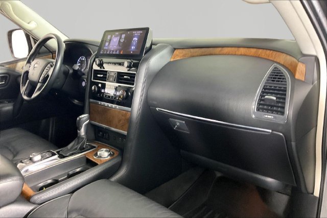 Used 2021 Nissan Armada SL w/ Captain's Chairs Package AWD/4WD image 26