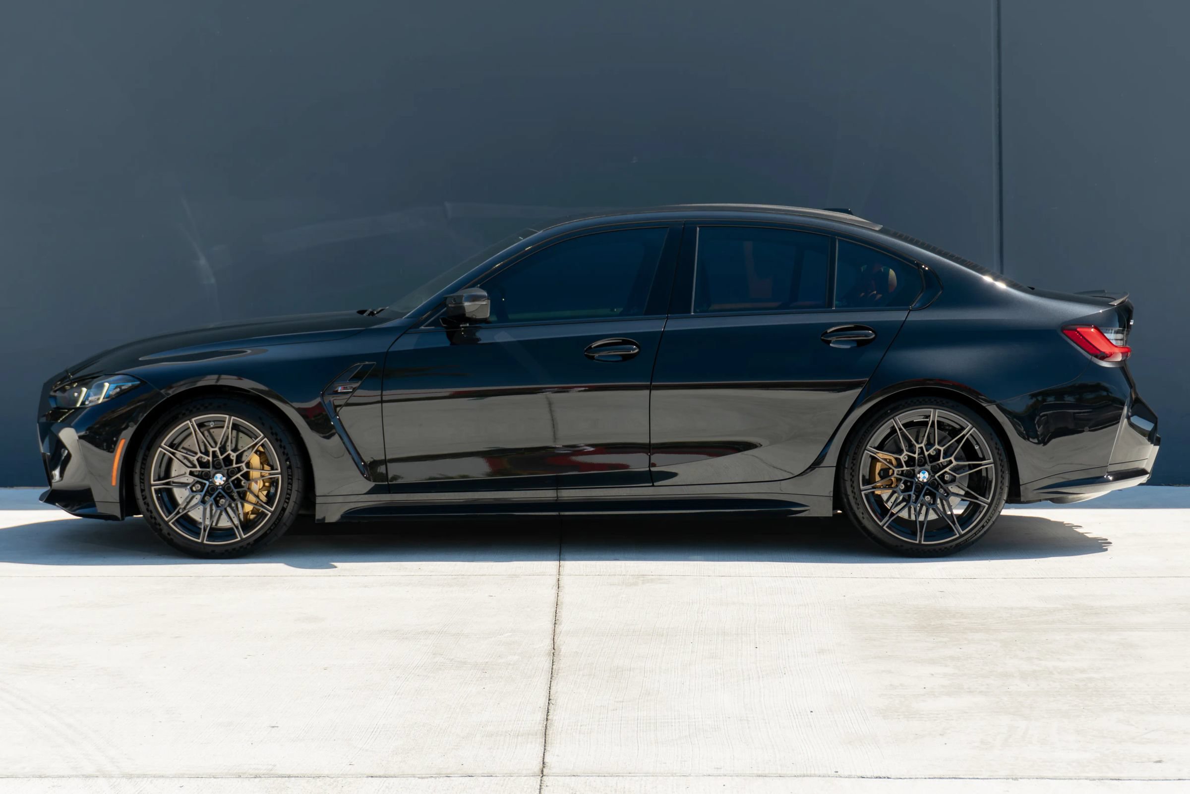 Used 2027 BMW M3 Competition w/ Carbon Package AWD/4WD image 2