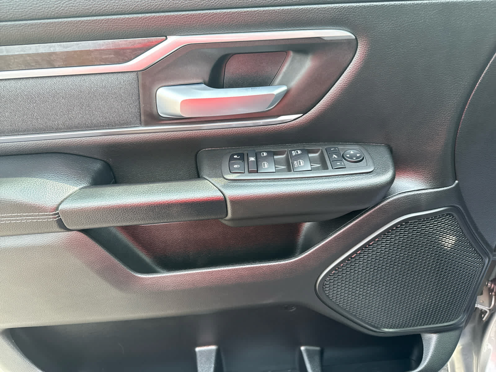Used 2022 RAM 1500 Big Horn AWD/4WD image 10